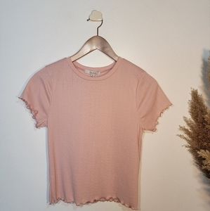 NEW pink Gaze crop top frilly Size medium